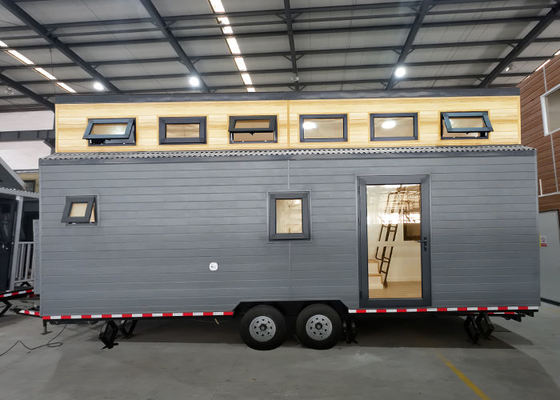US Trekkbaar prefab Tiny Home   Compacte woonruimte op wielen Wit licht staal frame