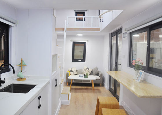 Modern huisje met keuken en badkamer Luxe prefab huisje op wielen
