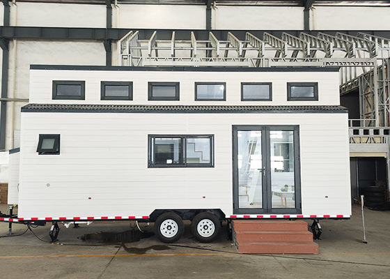 2 slaapkamers geprefabriceerd huisje te koop.