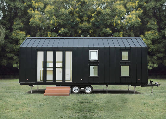 Moderne Glamping-trailerhuizen Kleine woning Mobiele woning klaar voor verzending met wielen