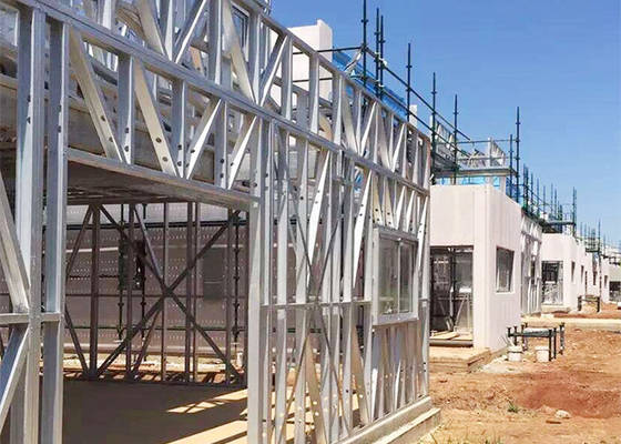 Goedkope prefab huis villa licht staal raam huis met PVC schuifvensters