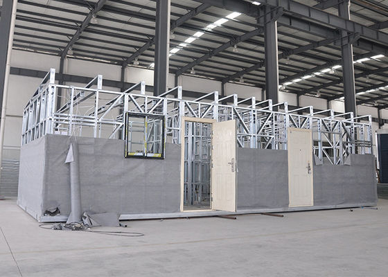 Lichte staal mobiele moderne containerwoningen geprefabriceerde woningen wit eenlaagse woning